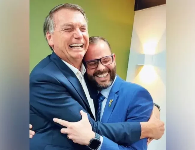 Mauro Cid cita senador de SC em braço ‘mais radical’ da suposta tentativa de golpe de Estado