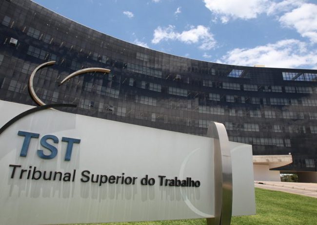 Nova regra do TST garante estabilidade a trabalhadores com doença do trabalho mesmo sem afastamento prolongado