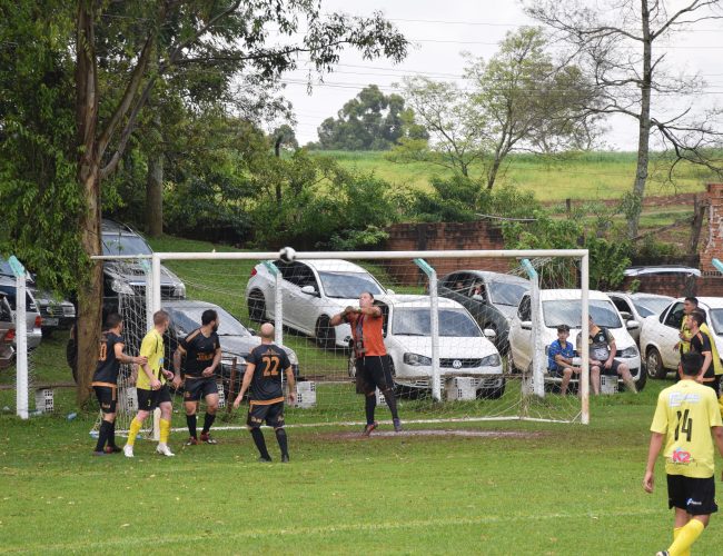 Neste sábado, Barracão terá rodada tripla no Campeonato de Futebol