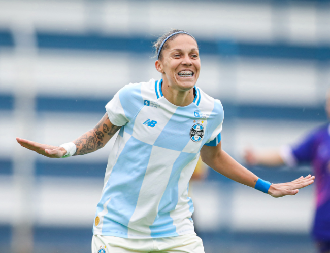 Grêmio Feminino estreia com vitória arrasadora no Gauchão
